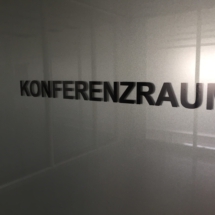 Digitales Klassenzimmer- Konferenzraum Bild 1